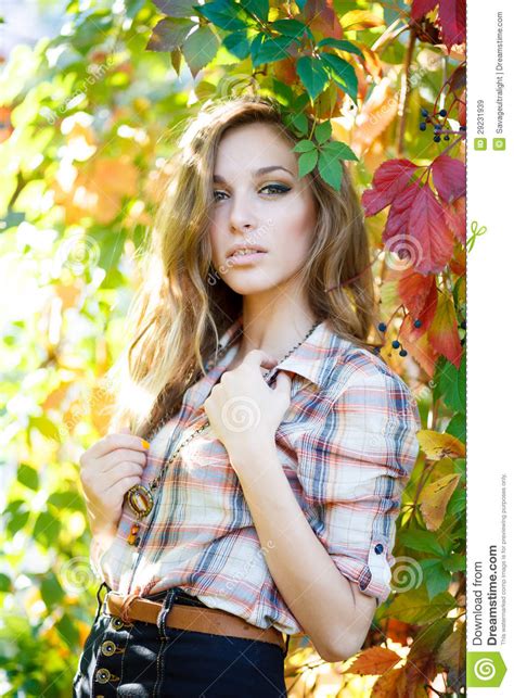 Blond Girl Posing Outdoor Stock Image Image Of Attractive 29231939