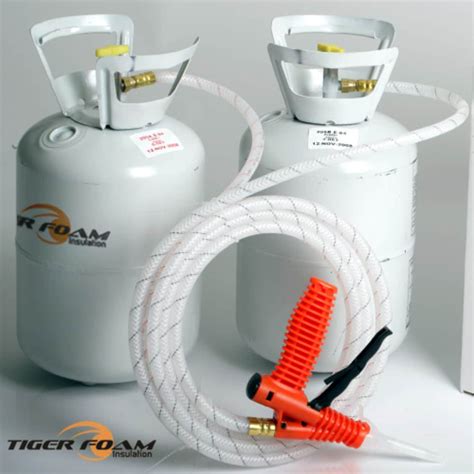 Roll 24x25' r8 w/ tape. Is DIY Spray Foam Insulation a Bad Idea? | Diy spray foam ...