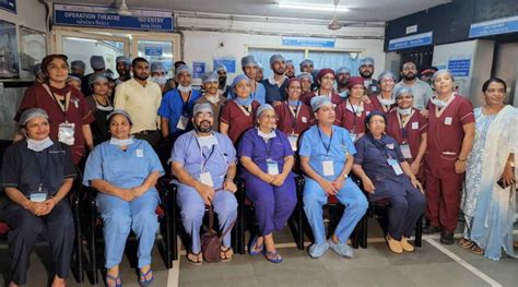 Pune Surgeons Conduct Uterine Transplants On Two Women In Gujarat In