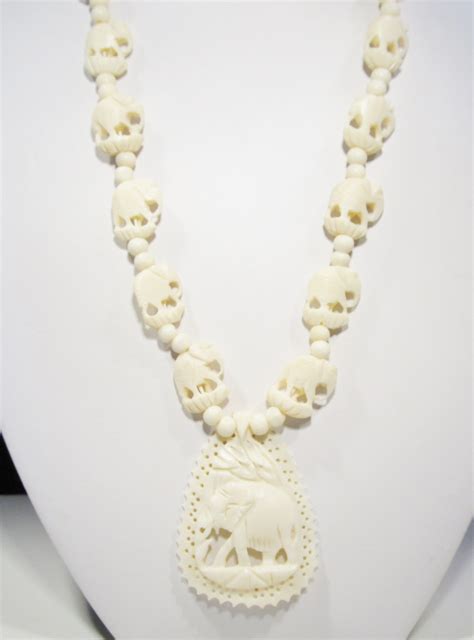Sold At Auction Vintage Carved Ivory Elephant Necklace Ph
