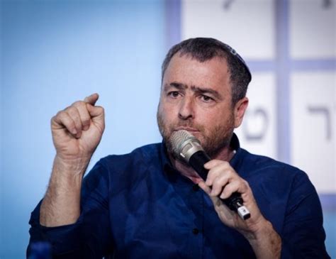 הפעיל הפוליטי ואיש התקשורת שמעון ריקלין דחה סופית את ההצעה להצטרף לרשימת הבית היהודי לכנסת: 103FM - אראל סג"ל - "הייתי בשוק. הייתי בהלם"