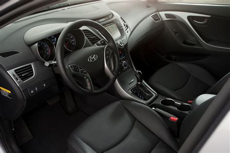 2014 Hyundai Elantra Sedan Preview Nadaguides