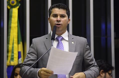 Pezao and romanov were supposed to fight on. Marcos Rogério reafirma compromisso com municípios de ...
