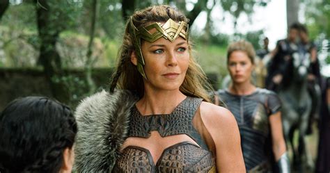 Wonder Woman 10 Things You Didnt Know About Hippolyta Wonder Womans