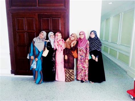 Tapi tadi dah ada yang datang lebih awal. Nabiha Zaidi: Pengalaman Temuduga Pembantu Tadbir Sambilan