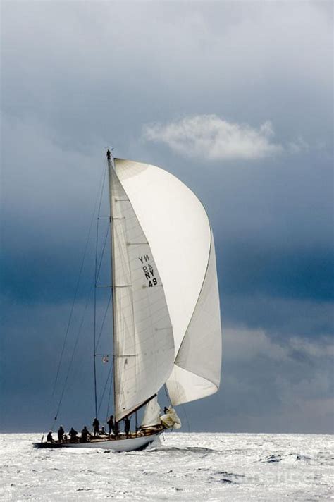 Downwind Sailing Classic Sailing Sailing Vessel Yacht Boat Sail Away