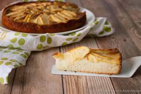 4 imburrate ed infarinate una tortiera, adagiate tutto il composto e livellate per bene. Torta di mele senza glutine Bimby • Ricette Bimby