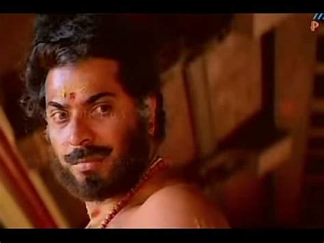 Oru Vadakkan Veeragatha To Rerelease  Filmibeat