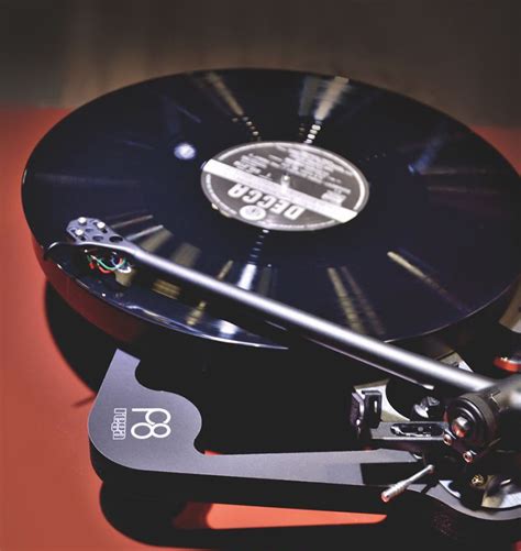 英国 君子 Rega Planar 8 黑胶唱盘：反其道而行之 最新科技集结 汇聚hi End影音发烧从6hifi开始买音响上6hifi