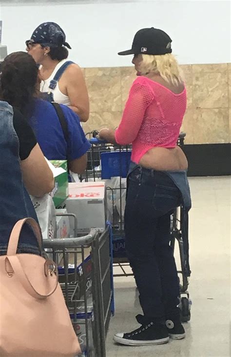 Baseball Caps And Butt Cracks At Walmart Walmart Faxo