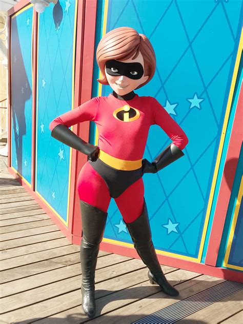 Is Incredibles 2 Safe For Kids 3 Things You Should Know Disney Girl