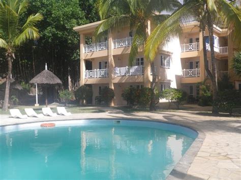 Hotel Les Cocotiers Îles Rodrigues Île Maurice Voir Les Tarifs Et
