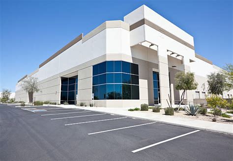 Medical Clinic Exterior Stock Photos Pictures And Royalty Free Images
