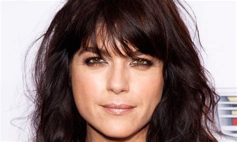 selma blair reveals she has been diagnosed with multiple sclerosis