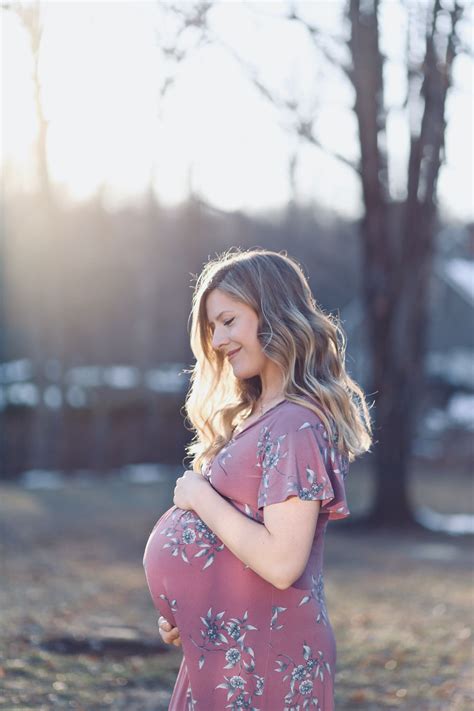 Spring Maternity Outfit Ideas Dressy And Casual The Budget Babe