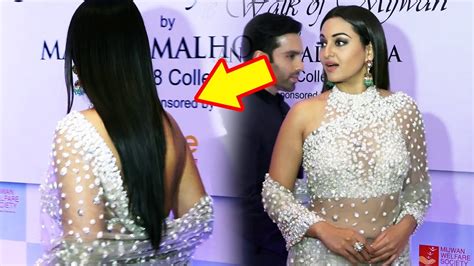 Sonakshi Sinha In Silver Backless Saree At Mijwan Fashion Show 2018 Show Youtube