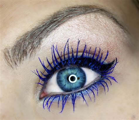 Check spelling or type a new query. NancyNancy: Essence COLOUR FLASH volume MASCARA - BLAU!