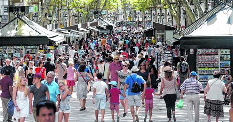 Zu viele Touristen, zu große Probleme: Barcelona zieht die ...