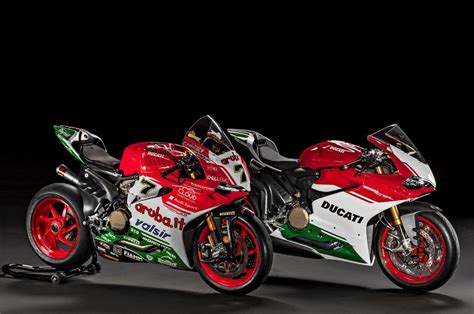 Ducati Is Giving The World One Last Taste Of The L Twins By Unveiling