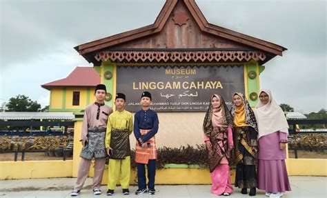 Kegiatan Semarak Lomba Museum Linggam Cahaya Kabupaten Lingga Bunda Tanah Melayu Smp It