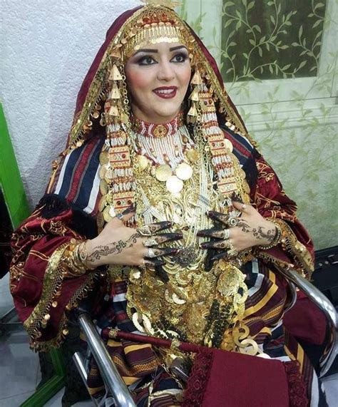 24 Facebook Traditional Outfits Libyan Clothing Costumes Around