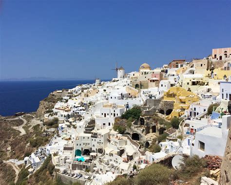 Hiking From Fira To Oia In Santorini What You Need To Know
