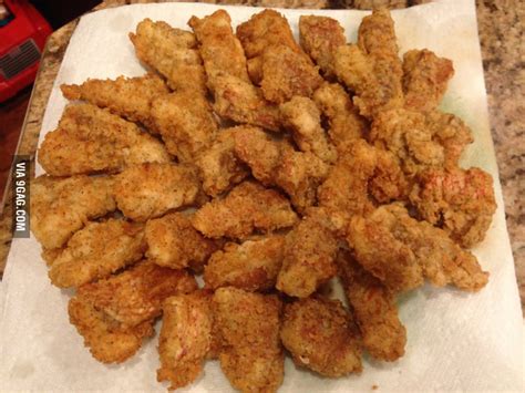 Our most trusted fried red snapper recipes. Fried Red Snapper for sandwiches and tacos - 9GAG