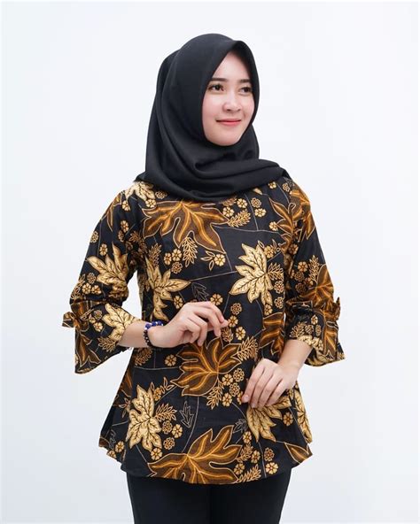 Model Model Baju Trend Terpopuler 30 Model Baju Batik Non Muslim