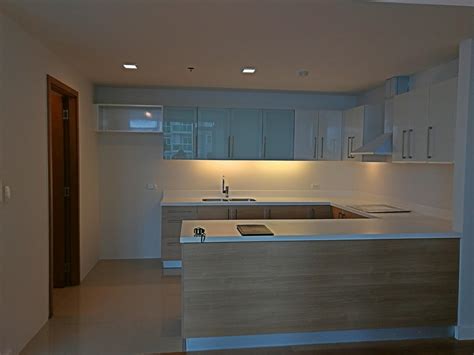 Antonio arnaiz avenue, legazpi village,… city: 2 Bedroom Condo for Sale in Park Terraces Tower 2 Makati