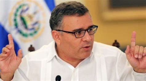 El expresidente de El Salvador Mauricio Funes recibe asilo político en