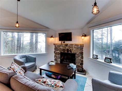 Maybe you would like to learn more about one of these? Oceanfront Cabin in Lincoln County, Oregon