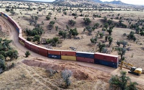 Arizona Selling Shipping Containers From Short Lived Border Wall At Big