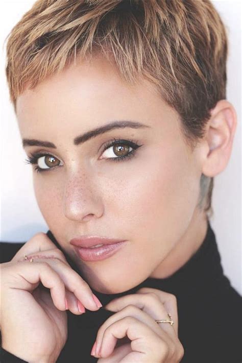 50 Best Short Pixie Haircut Ideas For Stylish Woman 2020 Hi Fashion