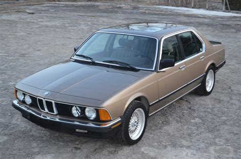 The bmw 7 series sedan impresses from the very first moment with its exceptional presence. 1985 BMW 7 Series for sale #78964 | MCG