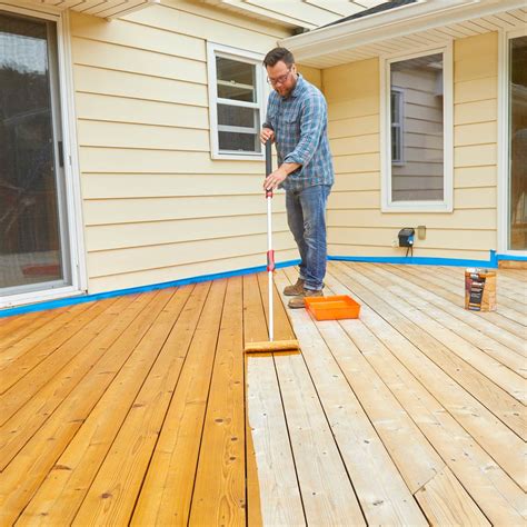 How To Stain A Deck Beginners Guide Canterbury Home Show