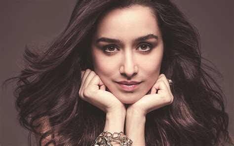 I have taken care of adding the actress of bollywood's golden era classics. Top 10 Youngest Bollywood Actresses In 2018 - pepNewz