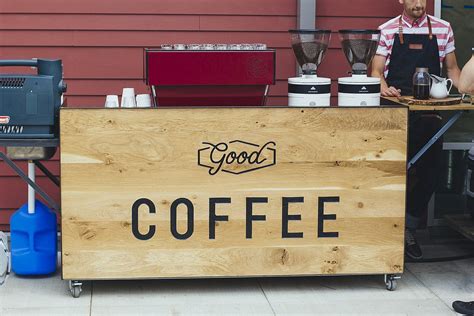 I'm seeing them absolutely everywhere, and i love the idea of a dedicated space for my coffee supplies — but one that's easily moveable so that it can be stashed in the kitchen for breakfast, or rolled into. IMG_1274 | by darby.cisneros | Coffee carts, Mobile coffee ...