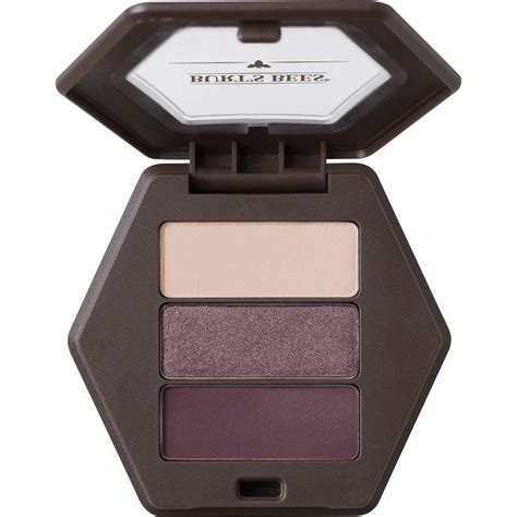 7 Best Eyeshadow For Sensitive Eyes 2021 Reviews And Guide Nubo Beauty