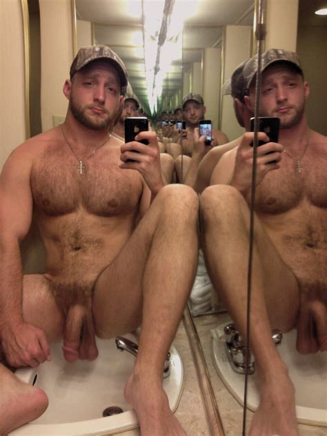 Photo Bathroom Selfies Lpsg