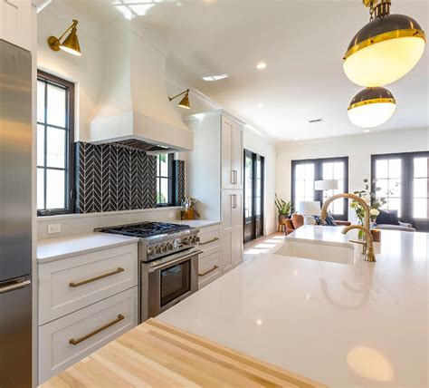 Get the most bang for your buck and make your marble dreams come true. Interior Design Ideas - Home Bunch Interior Design Ideas