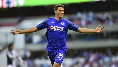 Encuentra aquí la agenda de conciertos de santiago cruz en 2020 estados unidos. Cruz Azul: Santiago Giménez renovó por tres años | RÉCORD