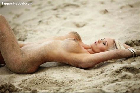 Asdis Ran Asdisran Nude Onlyfans Leaks The Fappening Photo