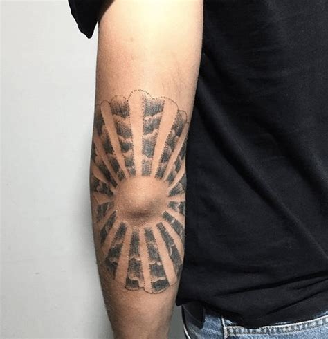 Rise And Shine Best Sun Tattoo Ideas With Meanings Tattoo Stylist
