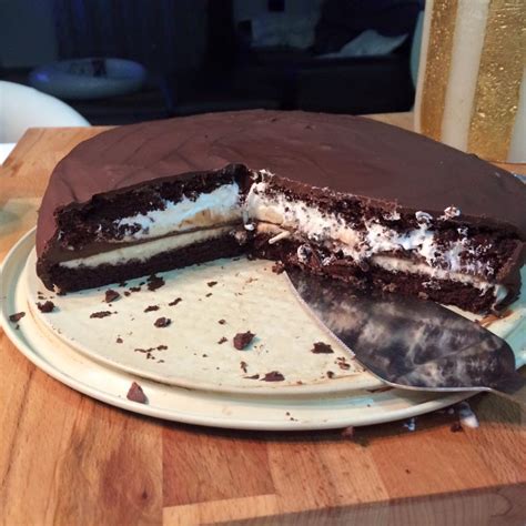 Ho impiegato un po a realizzare una ricetta che mi soddisfacesse a pieno e quindi spero che questa mia versione della. Torta Kinder pinguí | Le ricette di petalina