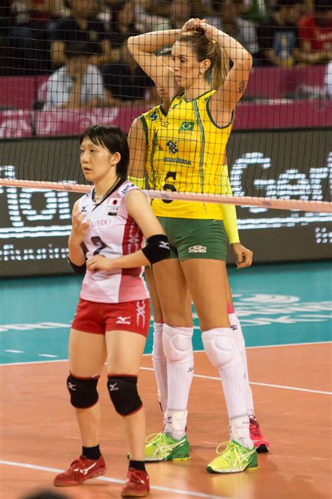 Famous Female Brazilian Volleyball Players Volleyball Games
