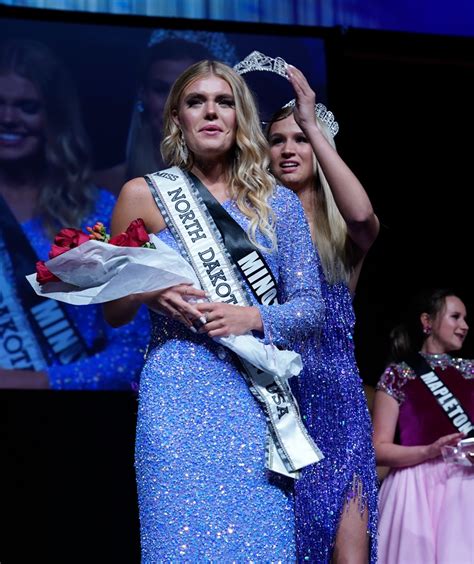 miss north dakota teen usa 2022 berkley lundeen