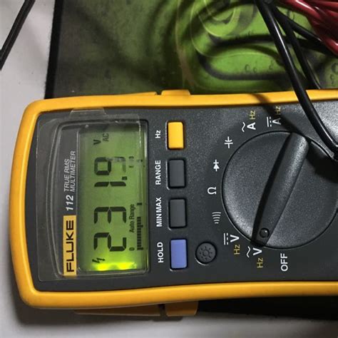 Fluke 112 True Rms Multimeter With Rugged Box Health And Nutrition