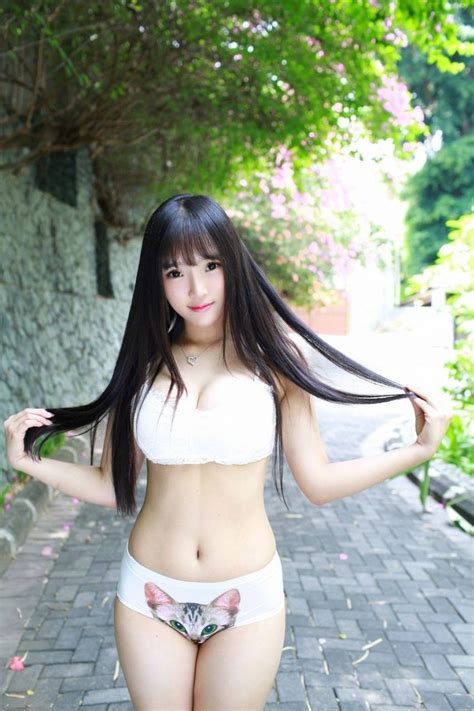 Photo Snap Model Boobs Tits Boobies Breasts Asian Girls Erotic Nude Girls