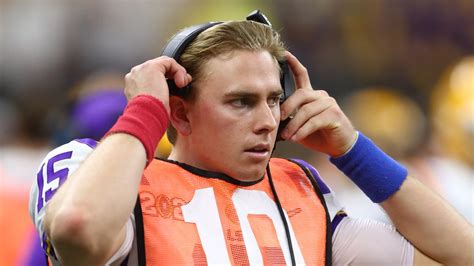 Lsu Qb Decides To Retire From Football