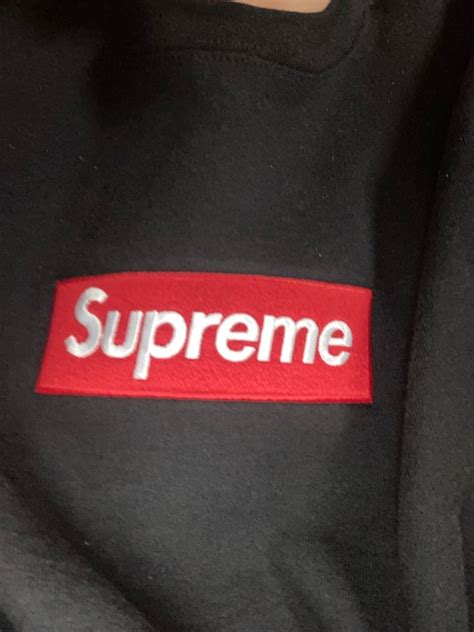 万太郎｜supreme のスウェットを使ったコーディネート Wear